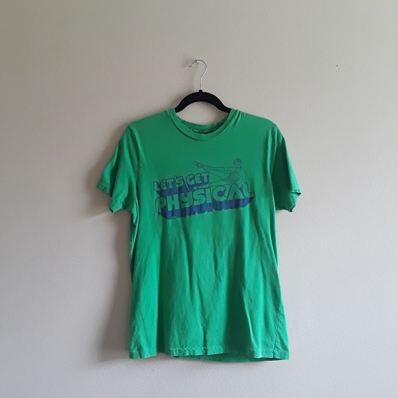 Hollister Co. Retro T-Shirt - Picture 4 of 9